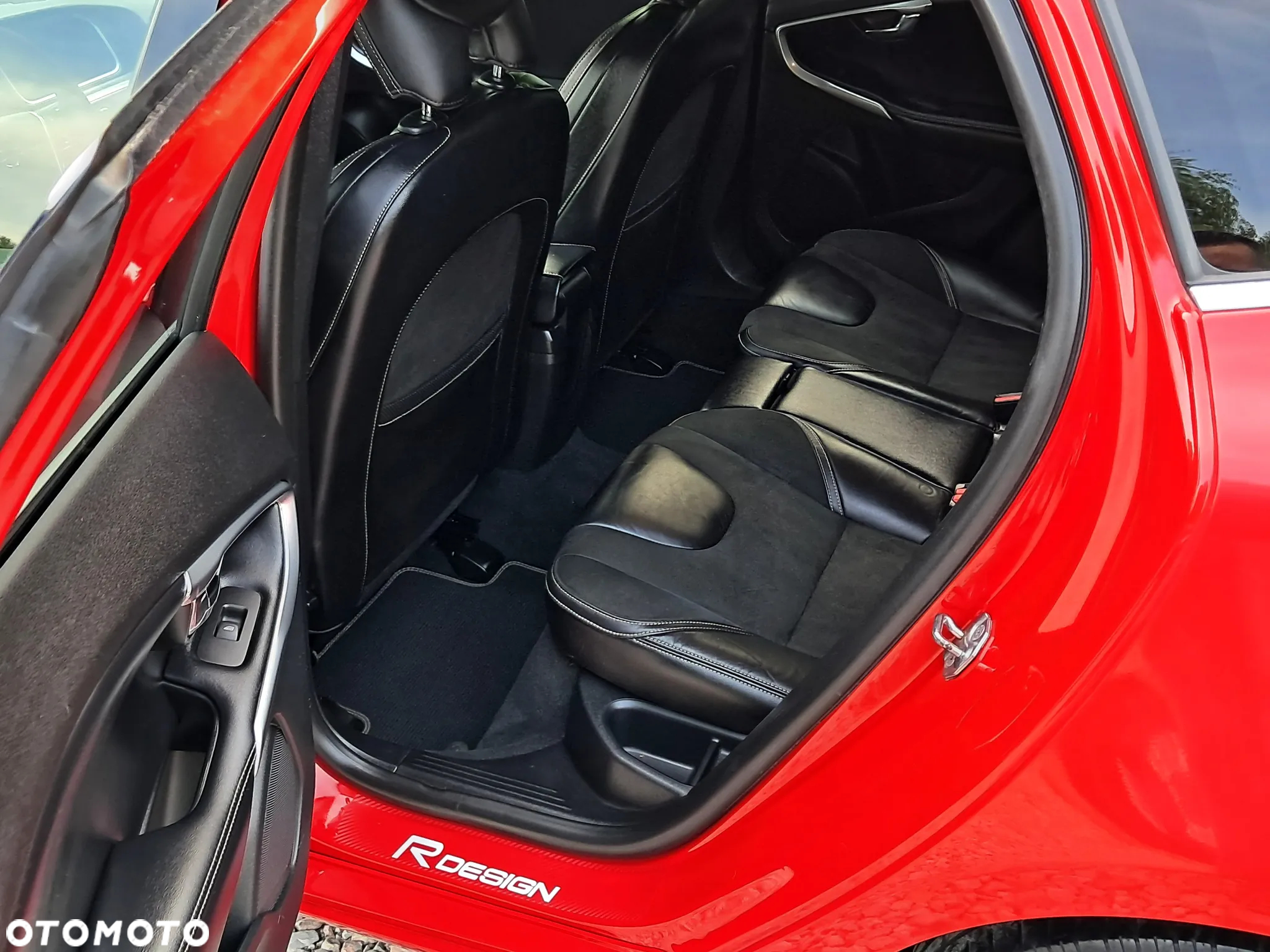 Volvo V40 D2 RDesign - 16