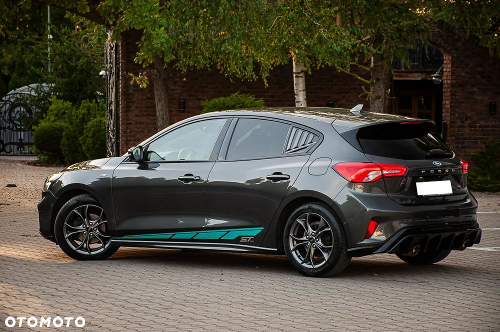 Ford Focus 1.5 EcoBoost STart-Stopp-System ST-LINE - 9
