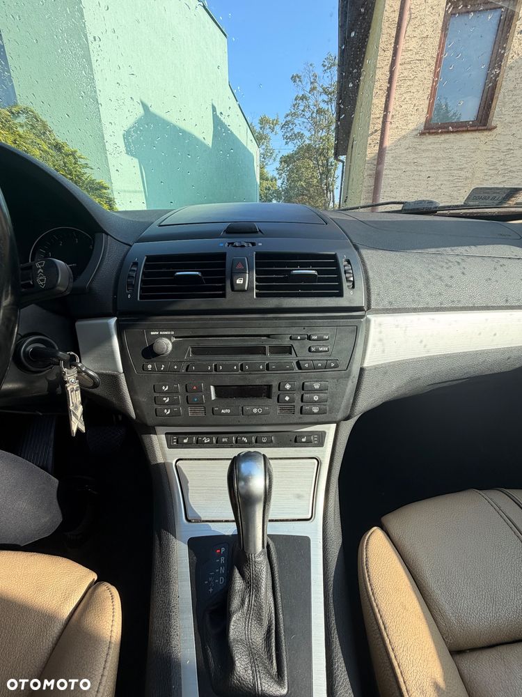 BMW X3 2.0d - 12