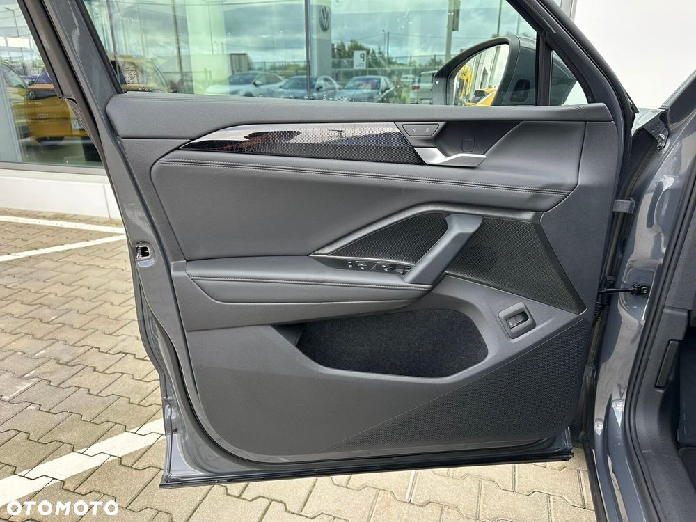 Volkswagen Tayron 2.0 TSI 4Mot Life Plus DSG - 12