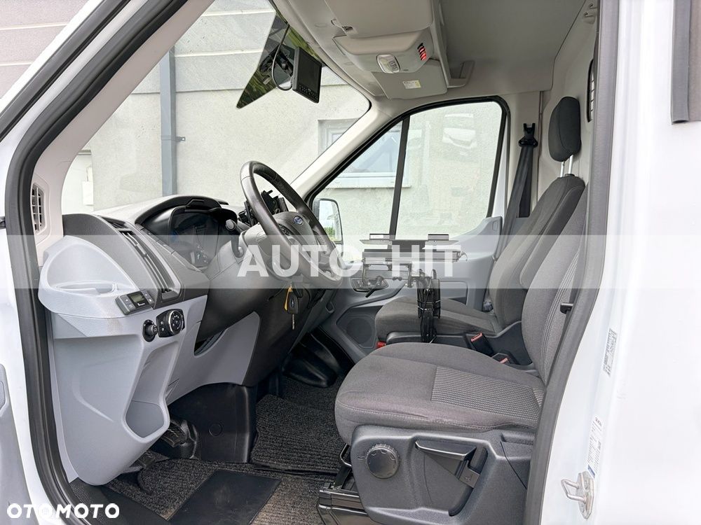 Ford Transit - 7