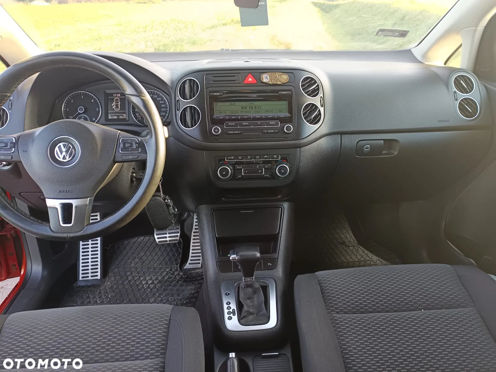 Volkswagen Golf Plus 2.0 TDI Comfortline DSG - 4