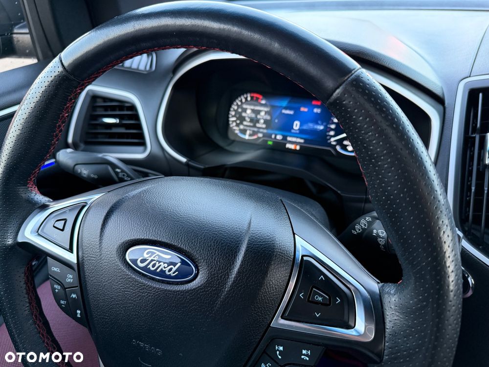 Ford Edge - 19