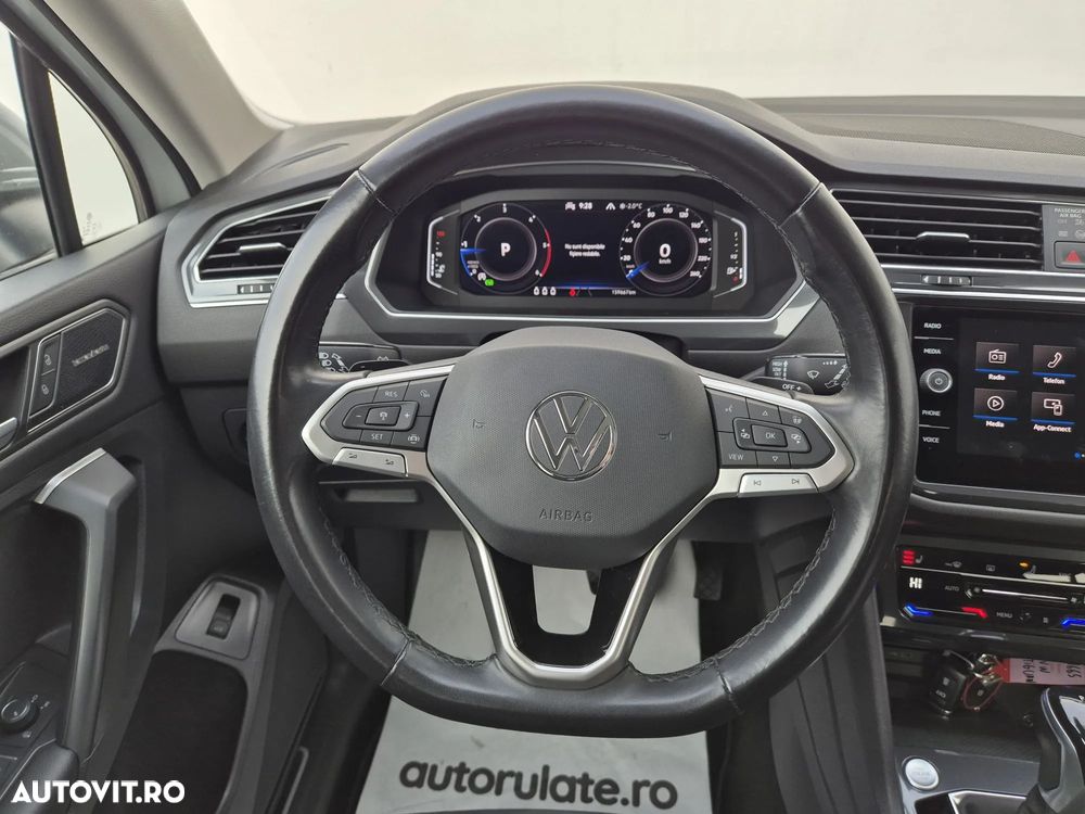 Volkswagen Tiguan Allspace 2.0 TDI SCR 4Motion DSG Elegance - 16