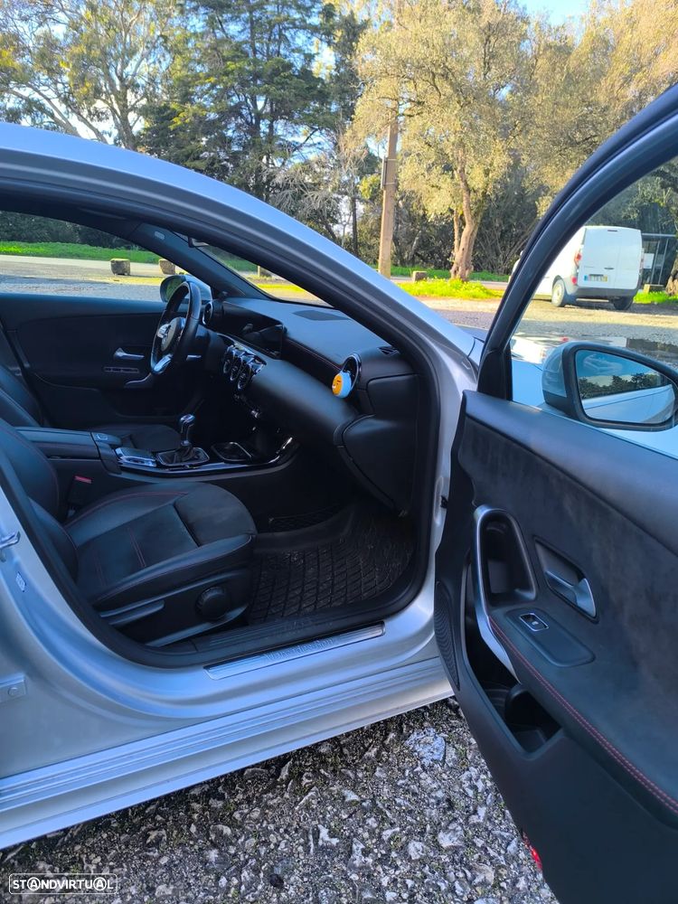 Mercedes-Benz A 160 AMG Line - 15