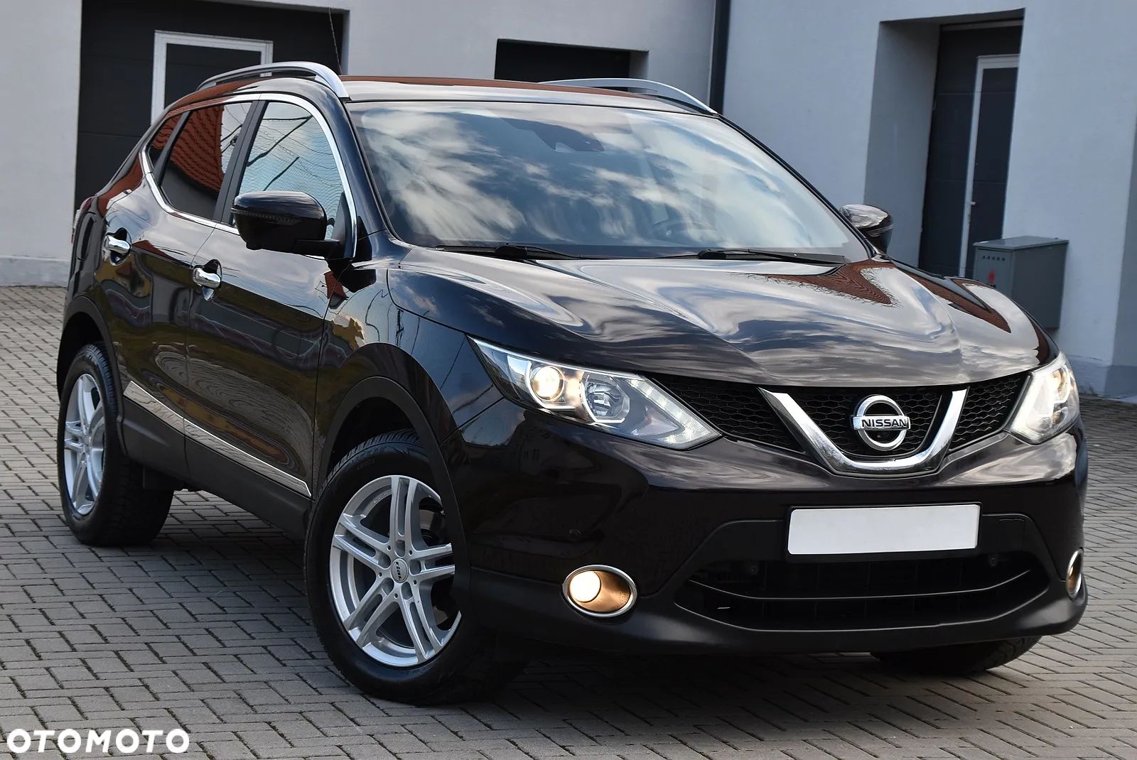 Nissan Qashqai - 1
