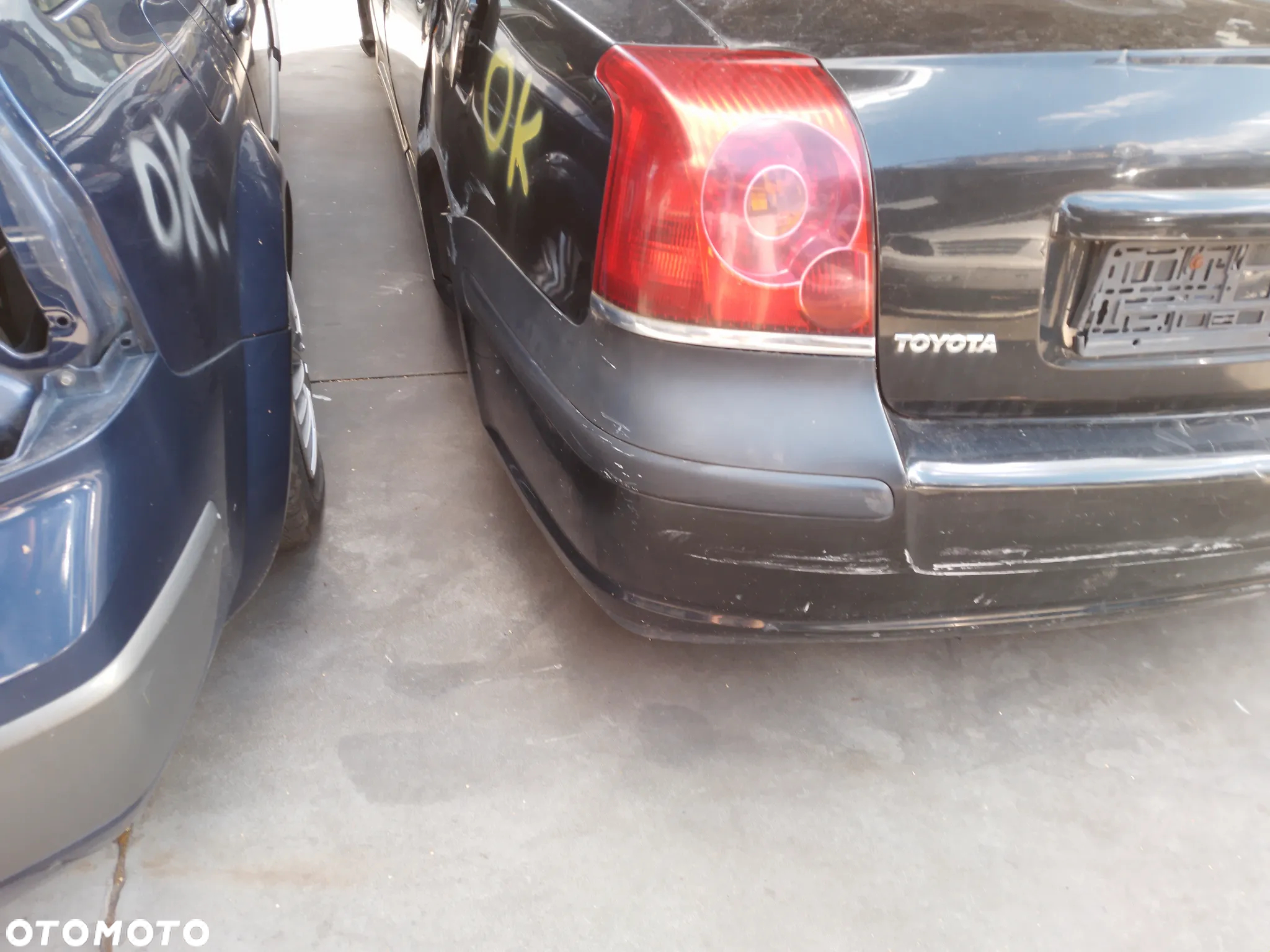 TOYOTA AVENSIS T25 2.0 VVT-i  03-06  209  ZDERZAK PRZÓD PRZEDNI - 11