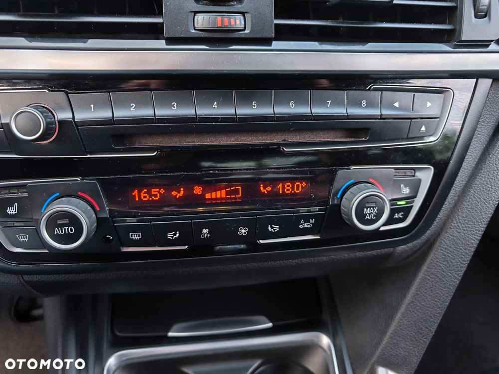 BMW Seria 4 420d Modern Line - 28