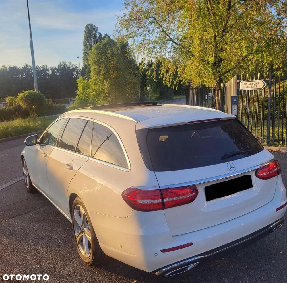 Mercedes-Benz Klasa E 220 d 9G-TRONIC Avantgarde - 31