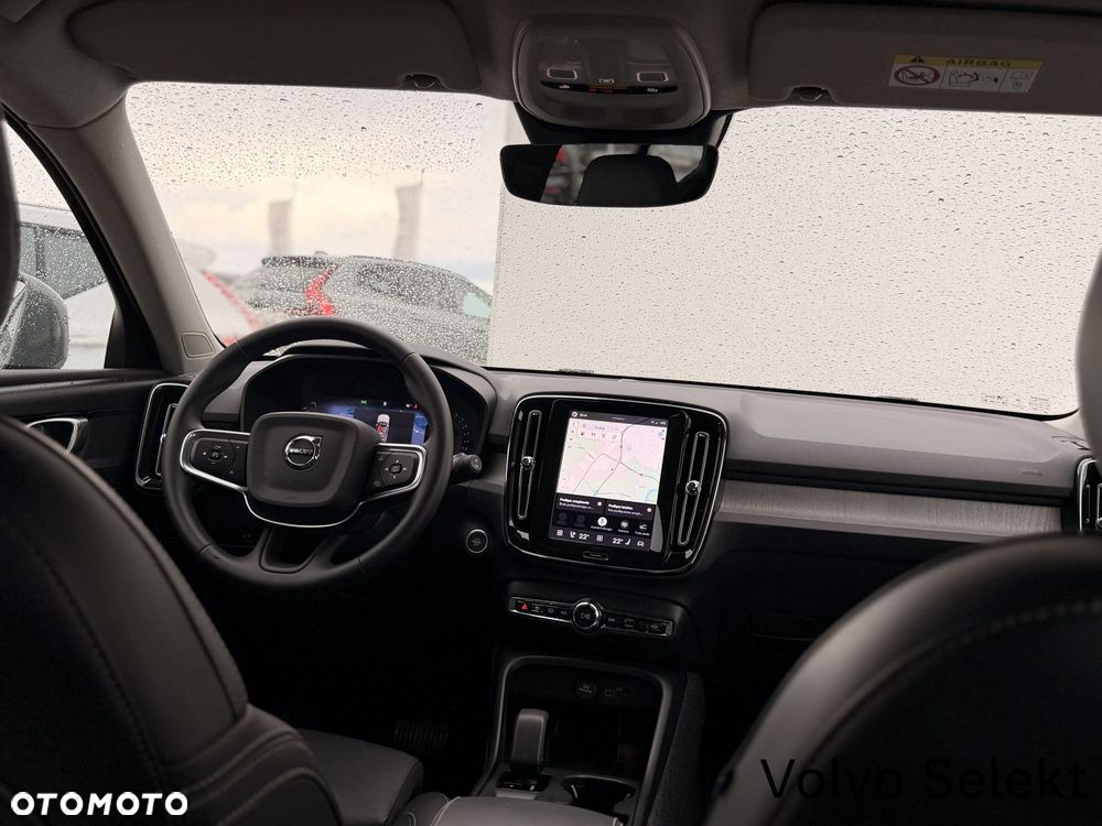 Volvo XC 40 - 24