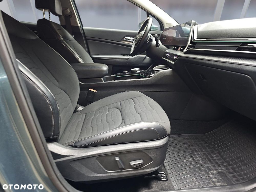 Kia Sportage 1.6 T-GDI HEV Business Line 4WD - 11