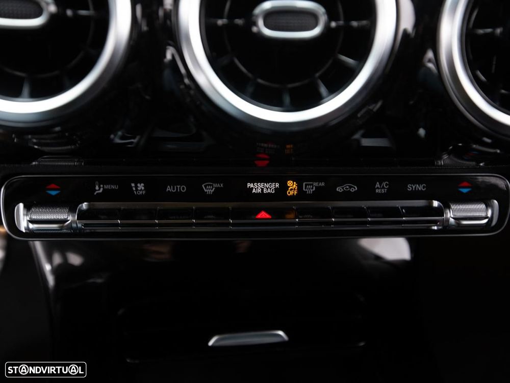 Mercedes-Benz CLA 180 d Shooting Brake AMG Line Aut. - 22