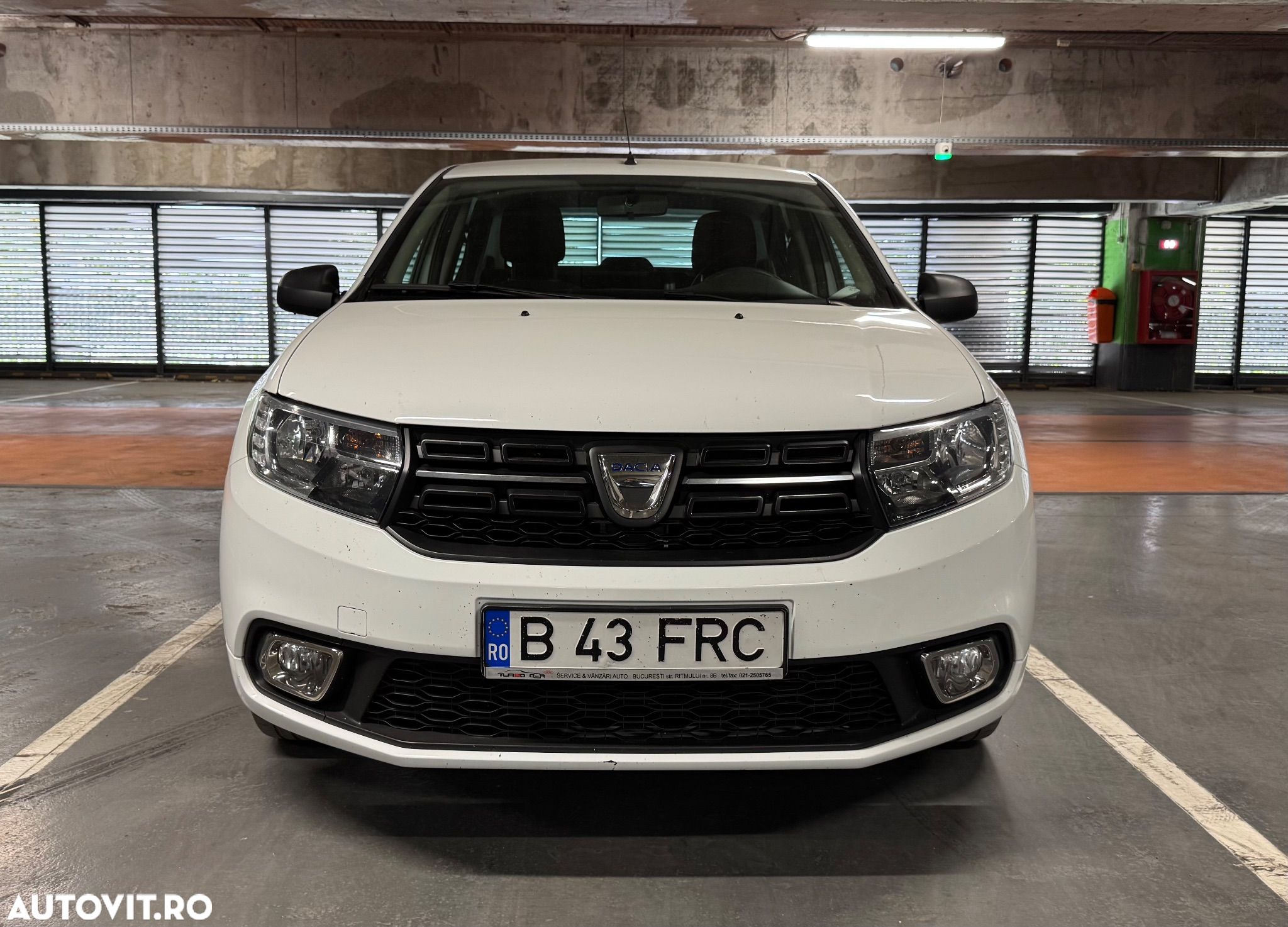 Dacia Logan 1.0 SCe Acces - 1