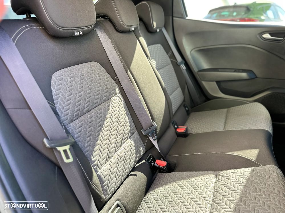 Renault Clio 1.0 TCe Evolution - 8