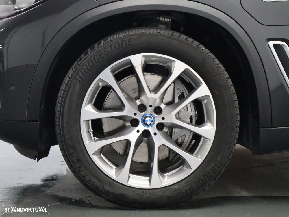 BMW X5 xDrive45e - 35