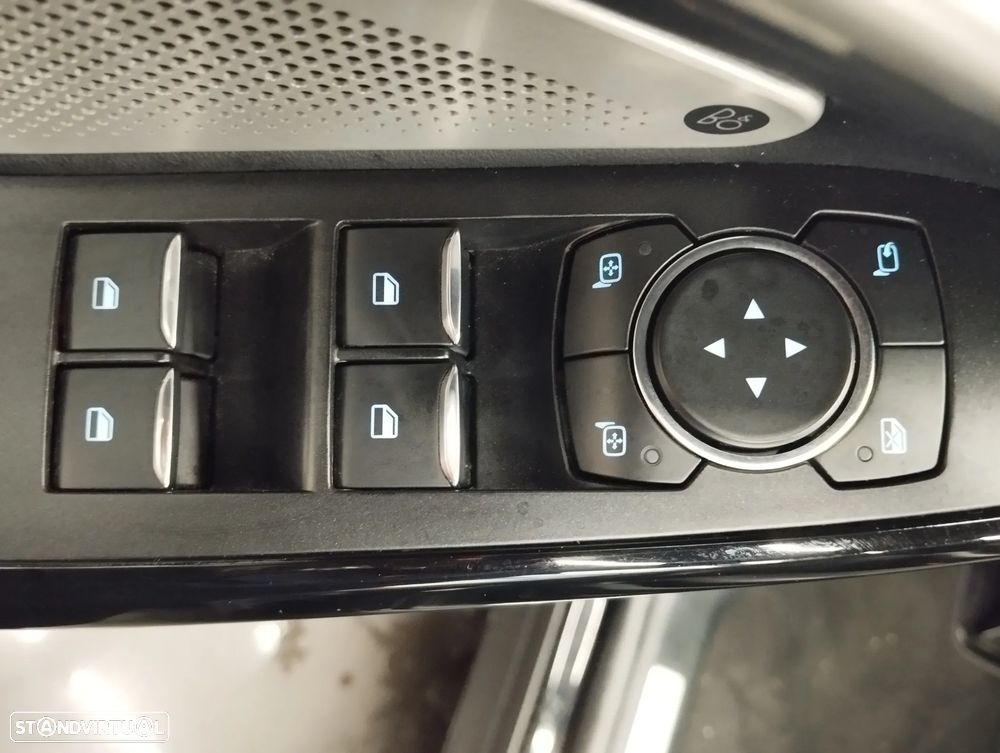 Ford Explorer 3.0 EcoBoost PHEV ST-Line - 27