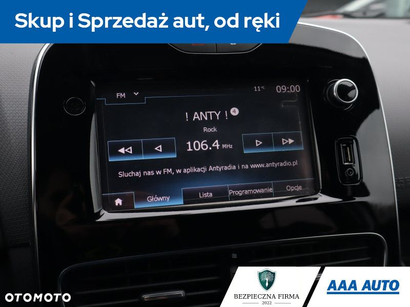 Renault Clio - 14