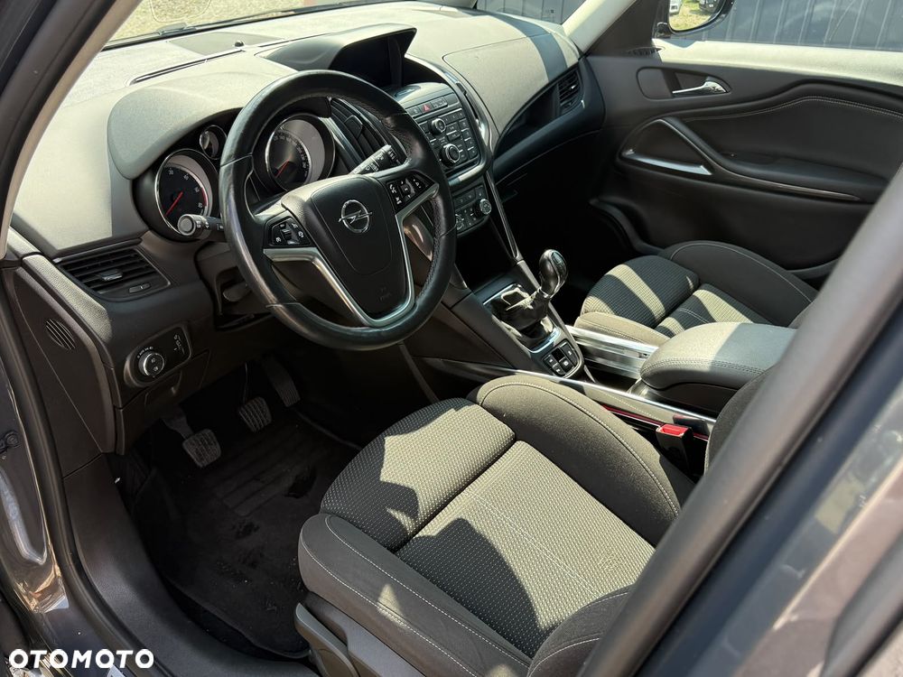 Opel Zafira Tourer 2.0 CDTI Edition - 11