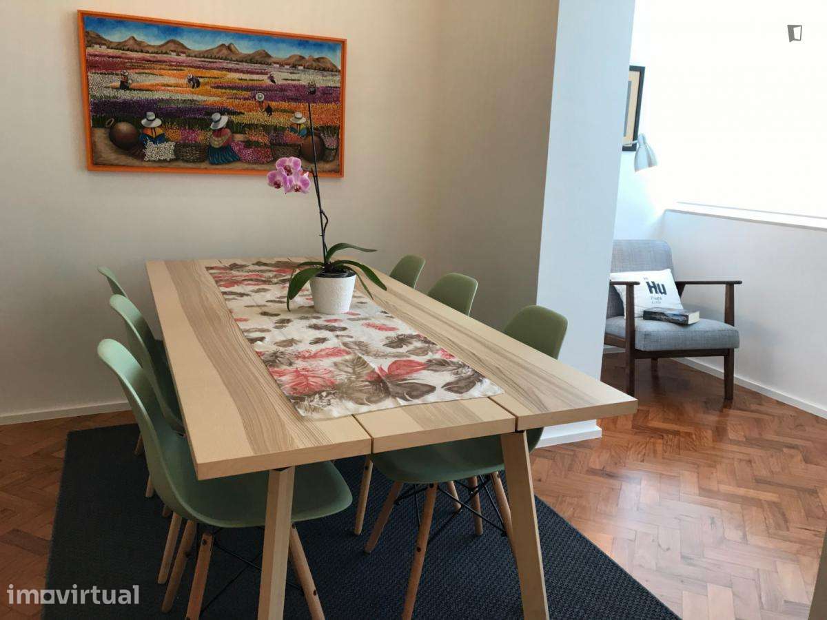 Apartamento com 3 quartos - localizado em Ramalde Porto - Grande imagem: 3/15
