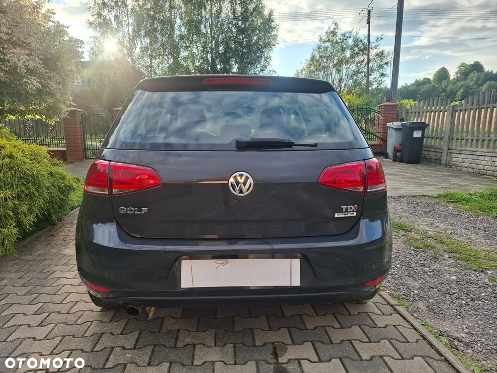 Volkswagen Golf - 4