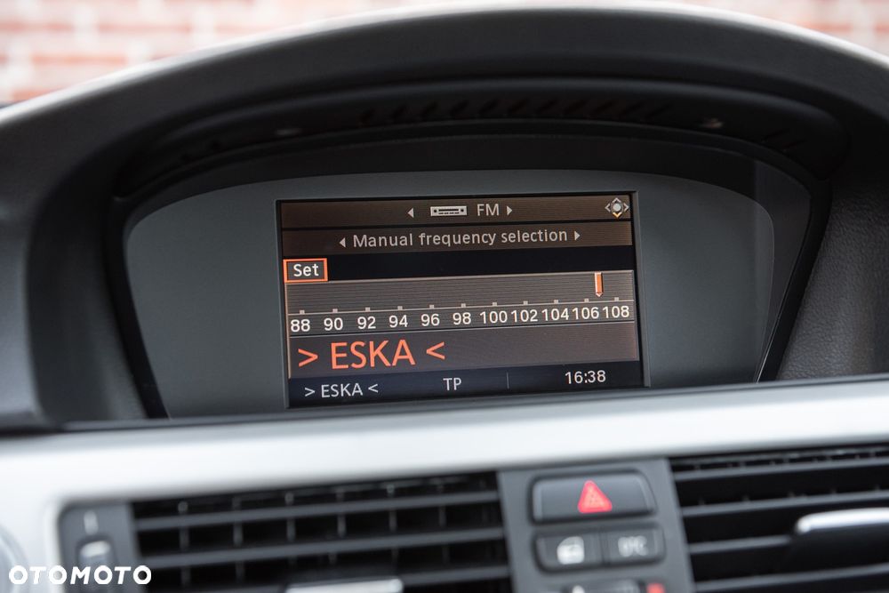 BMW Seria 3 320i Edition Exclusive - 17