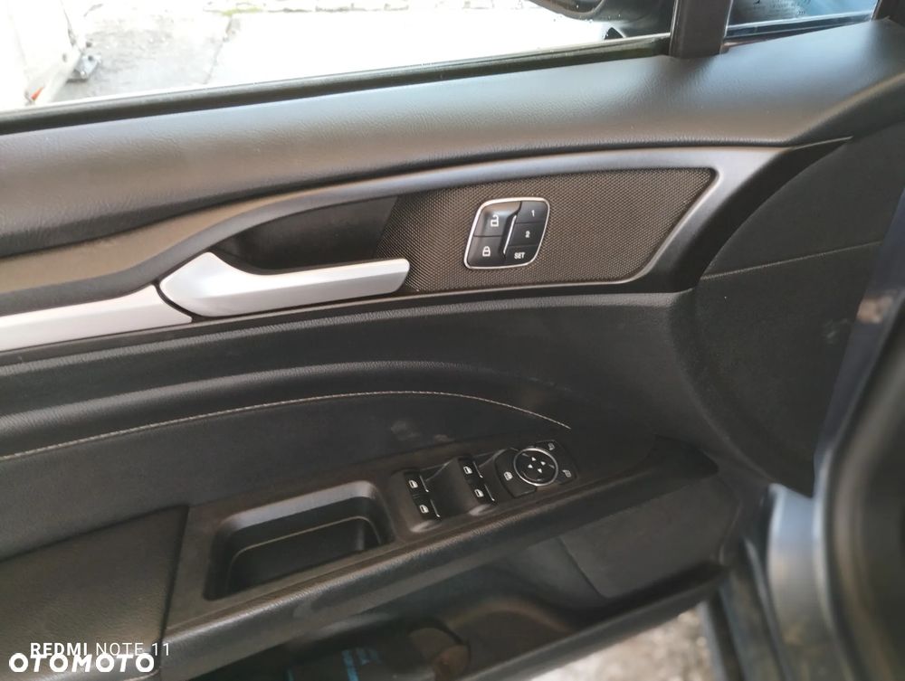 Ford Mondeo 2.0 EcoBoost STart-Stopp Autom Vignale - 6
