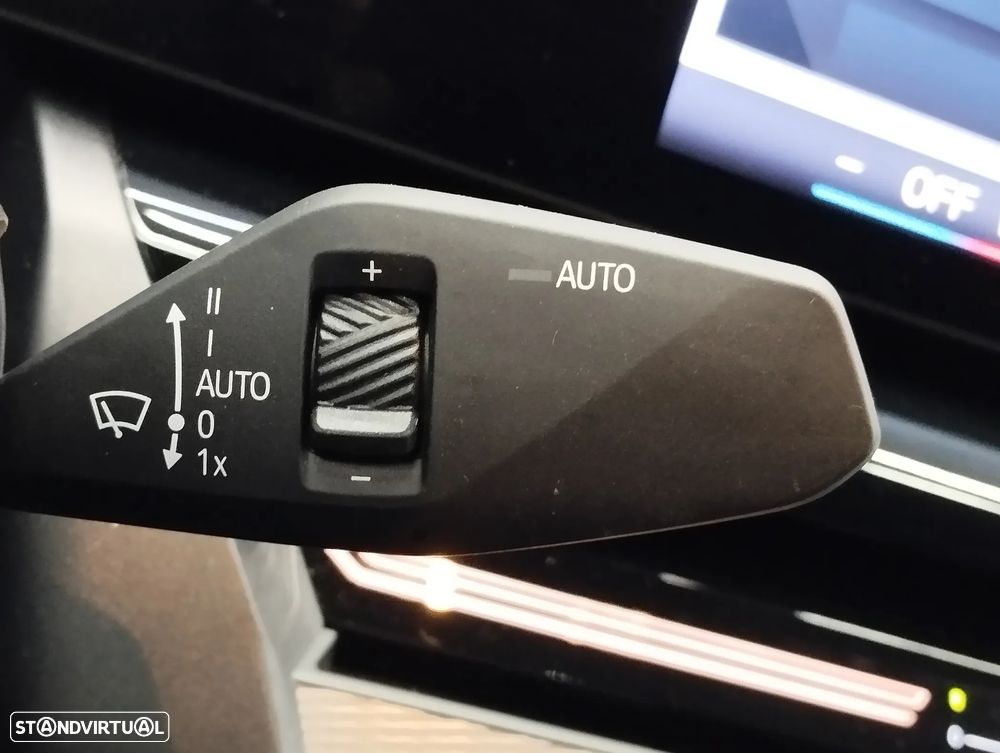 BMW 520 d Pack Desportivo M - 26