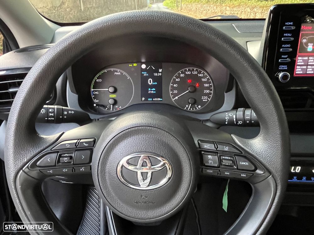 Toyota Yaris 1.5 HDF Comfort Plus - 29