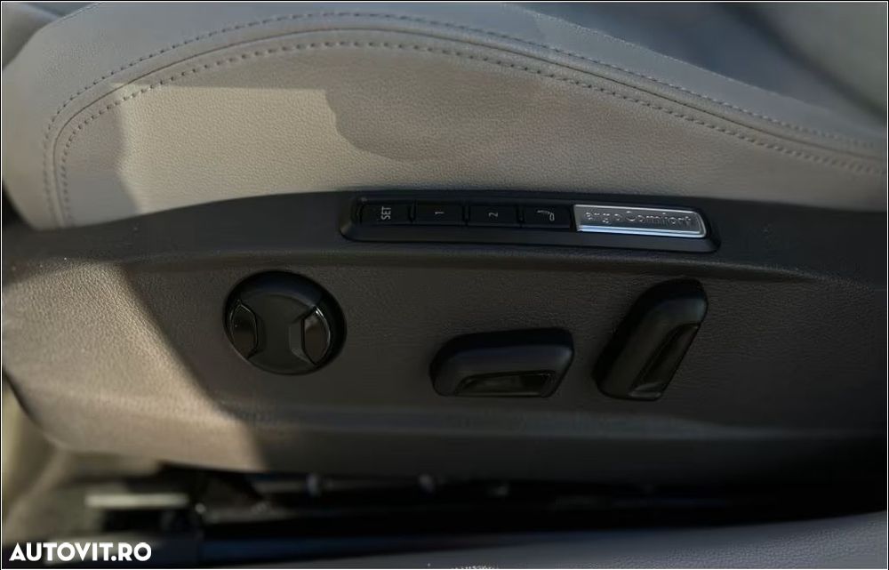 Volkswagen Passat Variant 2.0 TDI SCR DSG 4Motion Elegance - 12