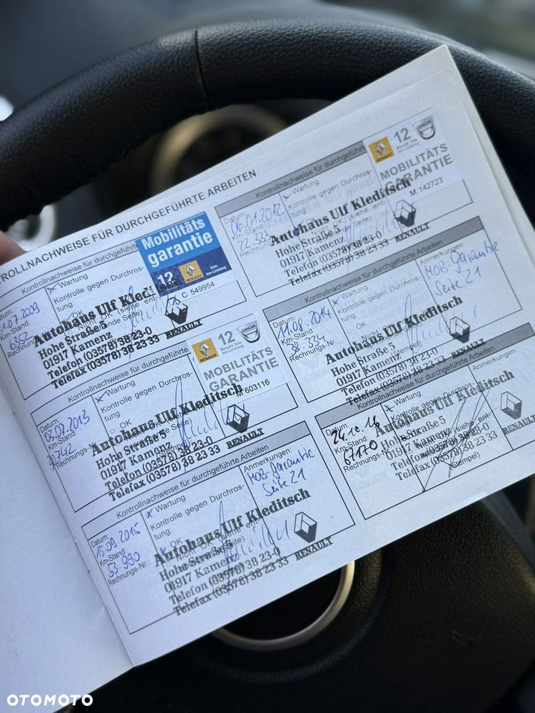 Renault Clio - 33