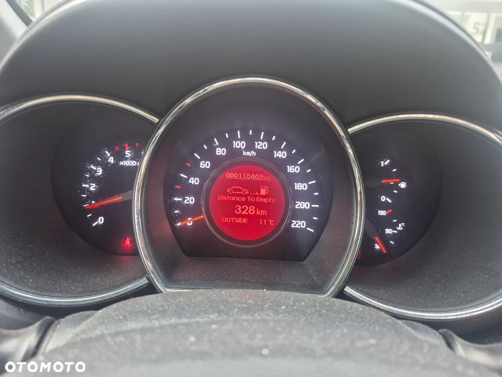 Kia Rio 1.4 crdi M - 5