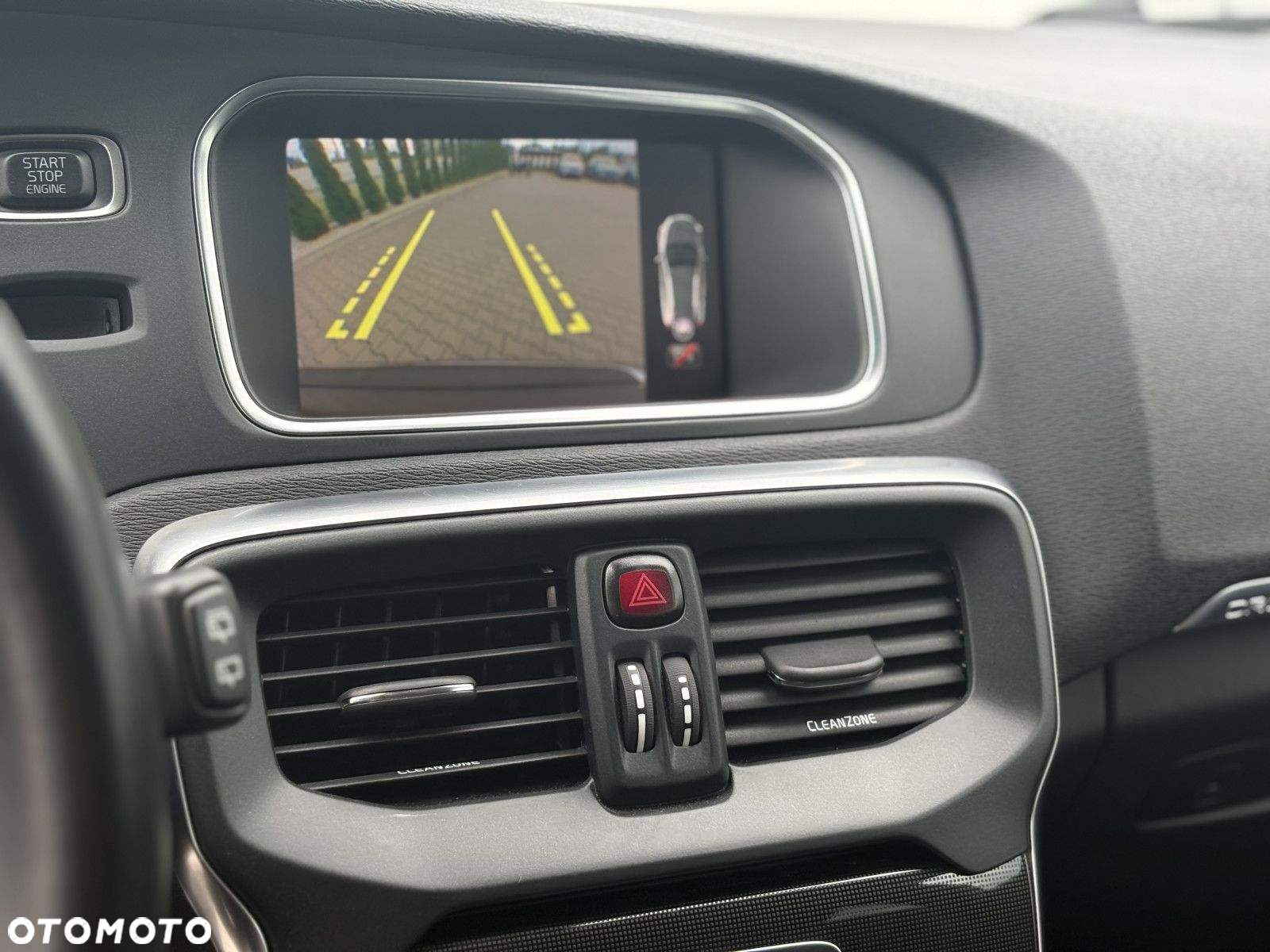 Volvo V40 - 14