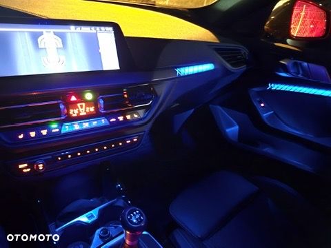 BMW Seria 1 118i M Sport Shadow - 33