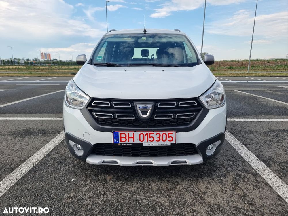Dacia Lodgy TCe 130 GPF Stepway - 8