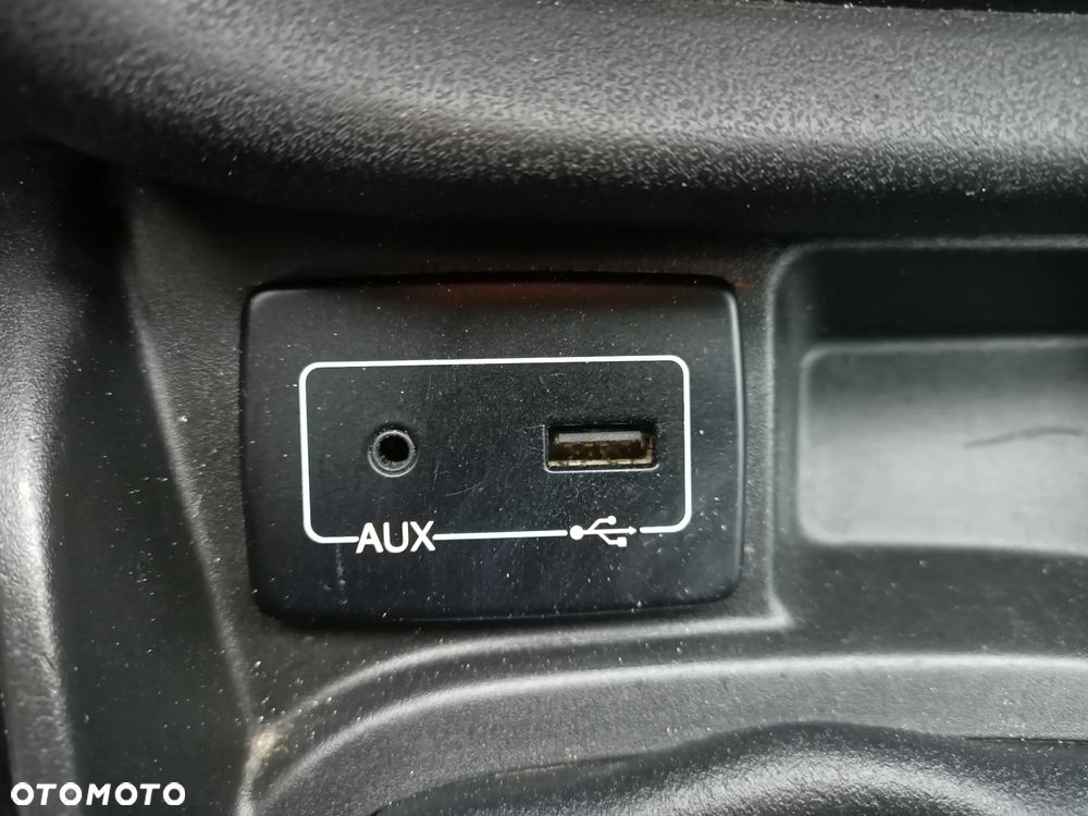 Fiat Doblo Chłodnia 90KM 2 zasilania chłodni - 22