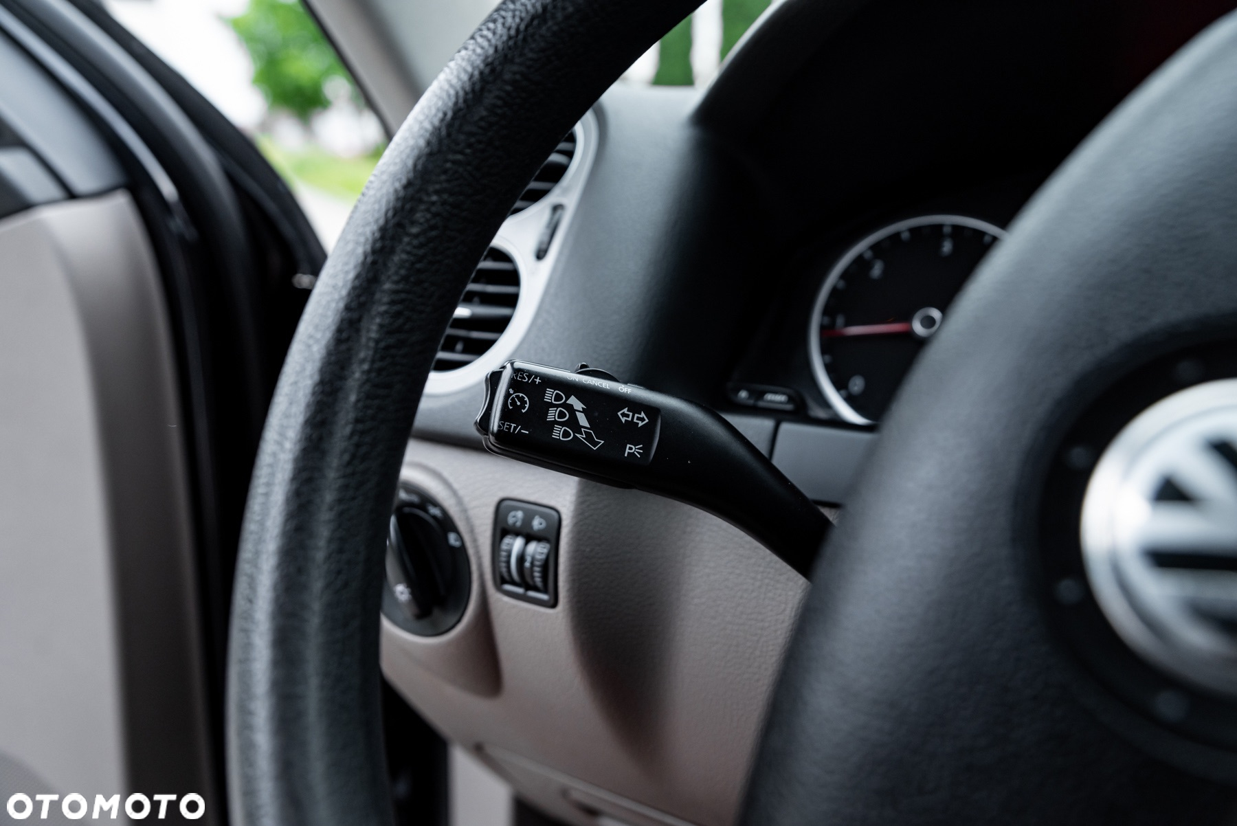Volkswagen Tiguan - 26