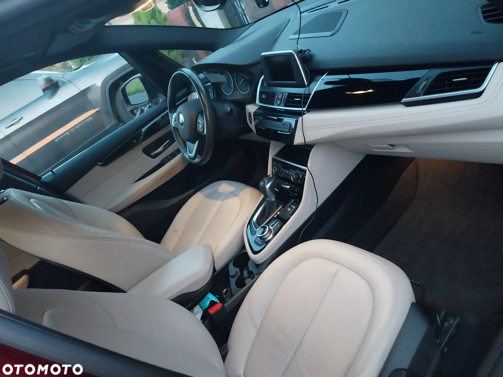 BMW Seria 2 218i Luxury Line - 14