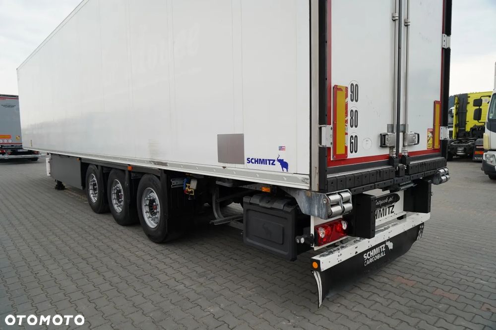 Schmitz Cargobull CARGOBULL / CHŁODNIA / THERMO KING SLXE 300 / KOSZ NA PALETY / SAF - 10