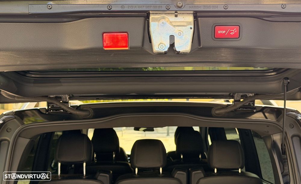 Mercedes-Benz V 220 d Longo Avantgarde Aut. - 28