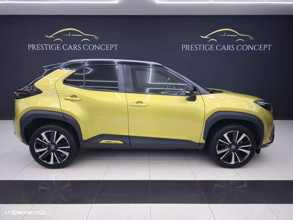 Toyota Yaris Cross 1.5 HDF Premier Edition - 2