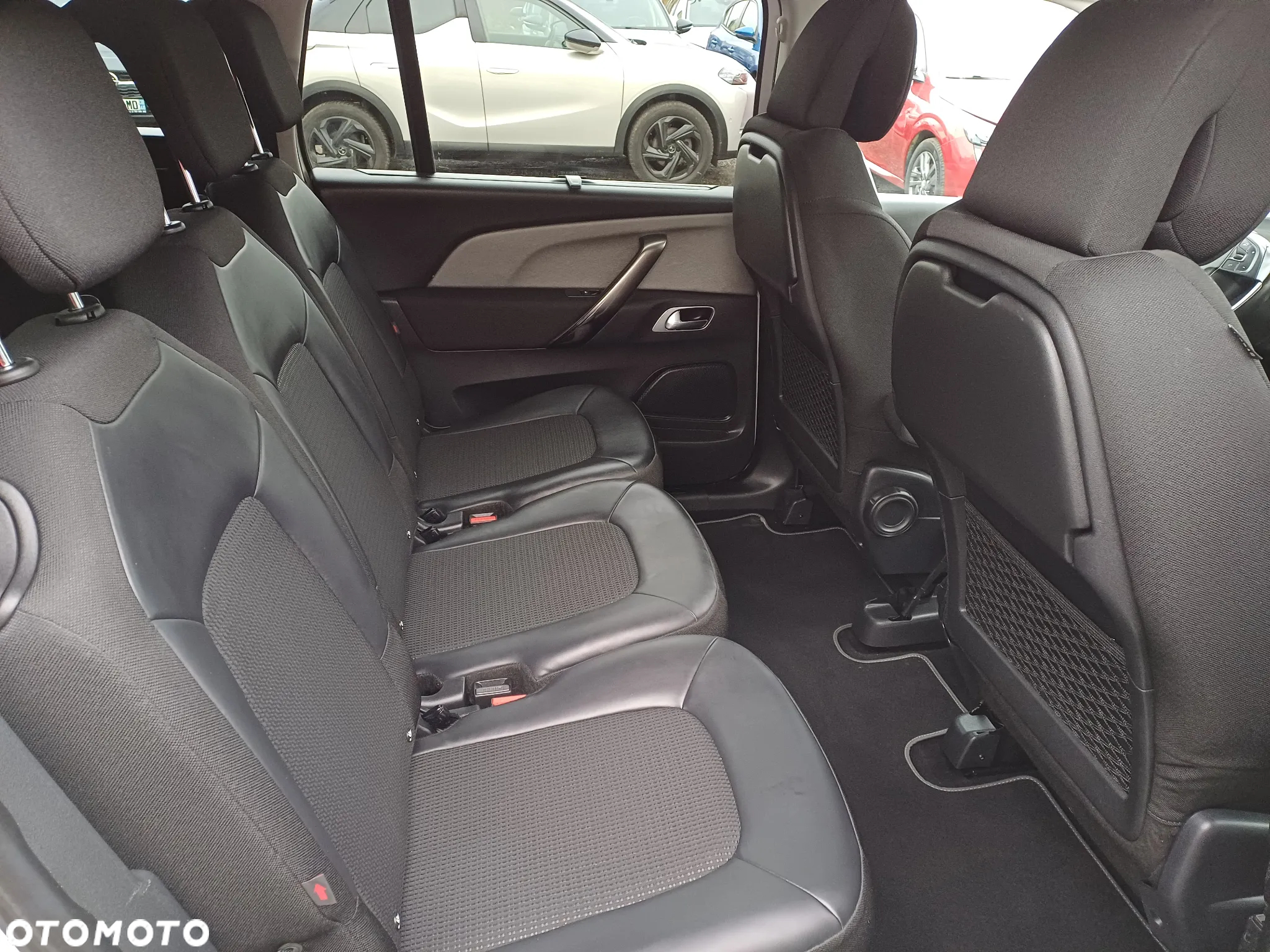 Citroën C4 SpaceTourer Grand BlueHDi 130 Stop&Start EAT8 SHINE PACK - 10
