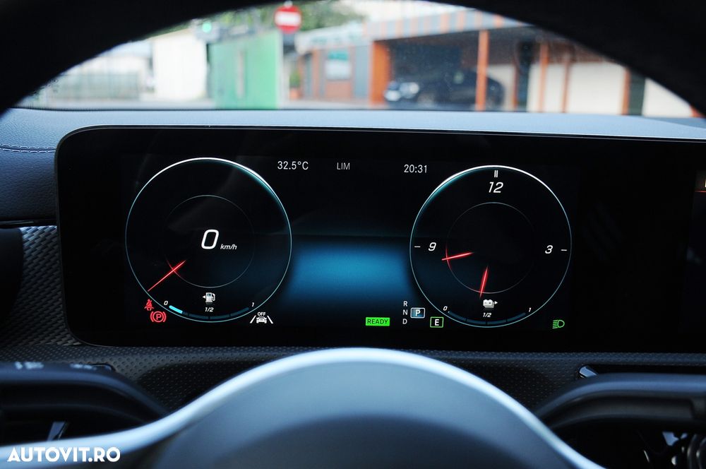 MERCEDES-BENZ CLA 2022 — imagine 19