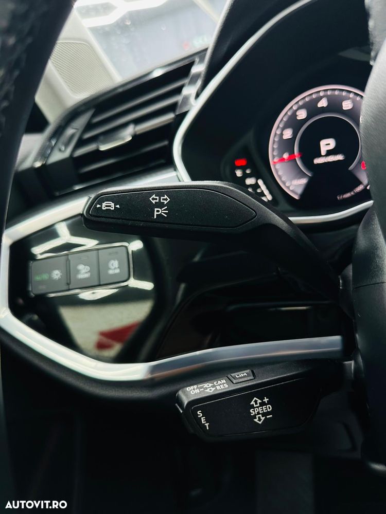 Audi Q3 Sportback - 31