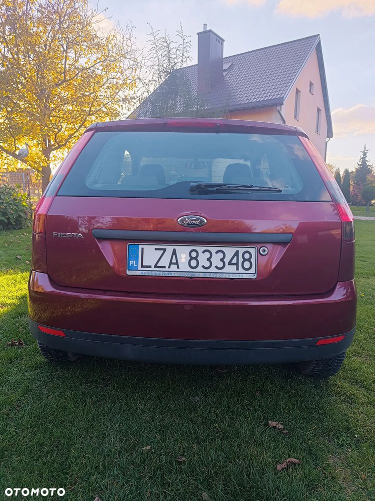 Ford Fiesta 1.3 - 4
