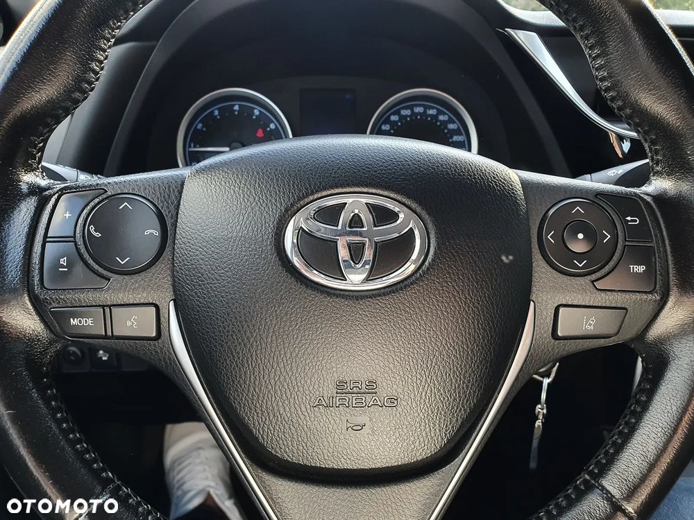 Toyota Corolla 1.6 Comfort - 16