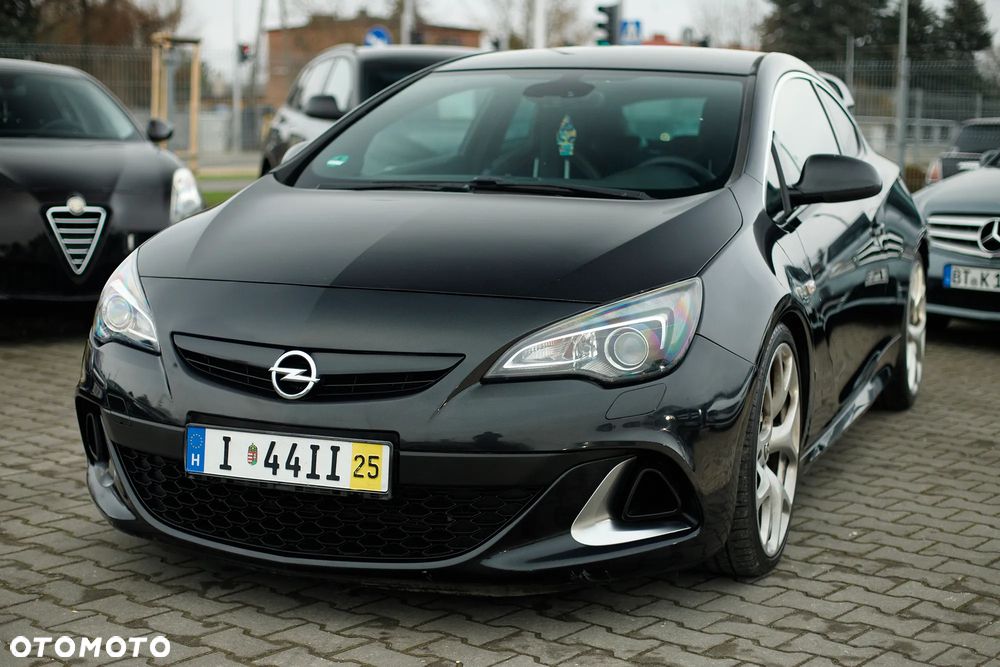 Opel Astra OPC Start/Stop - 9