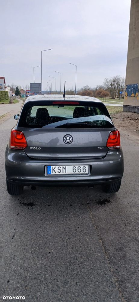 Volkswagen Polo 1.6 TDI DSG Comfortline - 6
