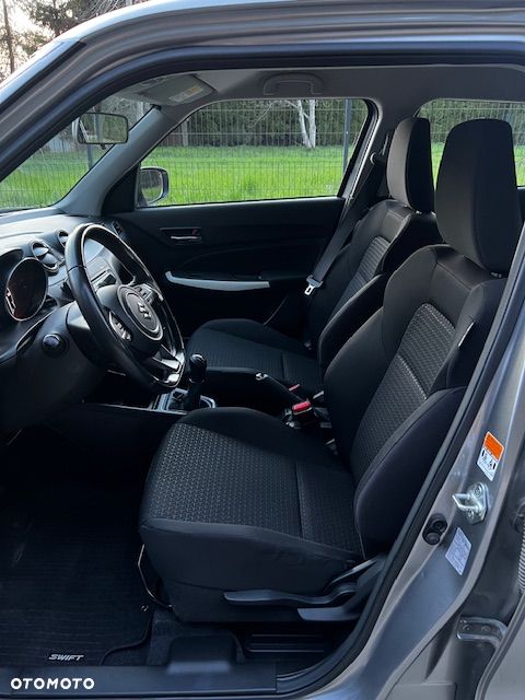 Suzuki Swift 1.2 Dualjet SHVS Premium Plus - 6