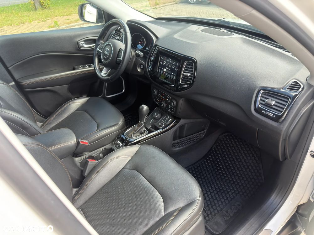 Jeep Compass 1.4 TMair Limited 4WD S&S - 15