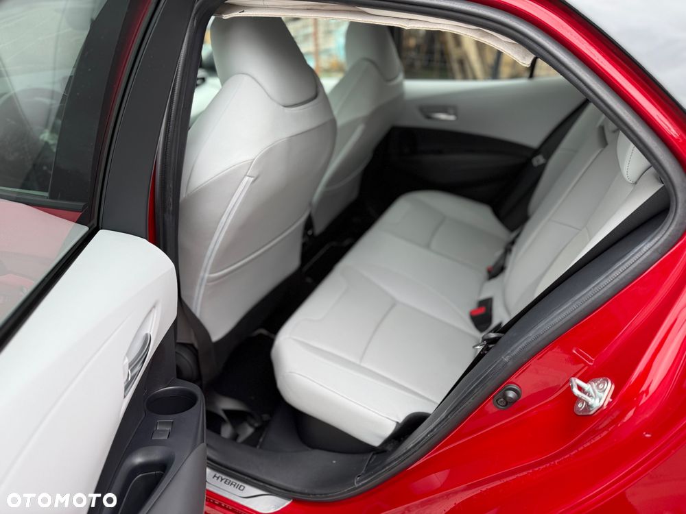 Toyota Corolla 2.0 Hybrid Executive - 5